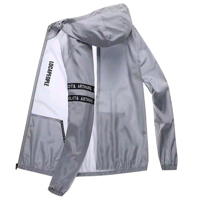 Ultra Light Waterproof Hooded Windbreaker SIZE XXL - Los Angeles, California - FleaMarketBay