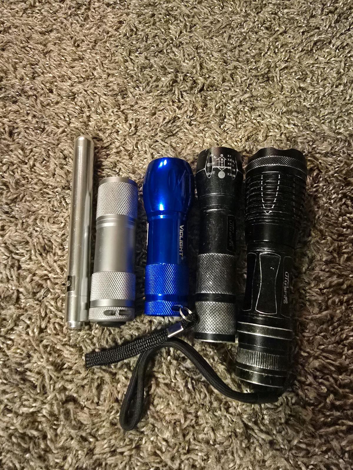 Bundle of 5 Flashlights  UV Blacklights  Working Condition - Sulphur, Oklahoma - FleaMarketBay