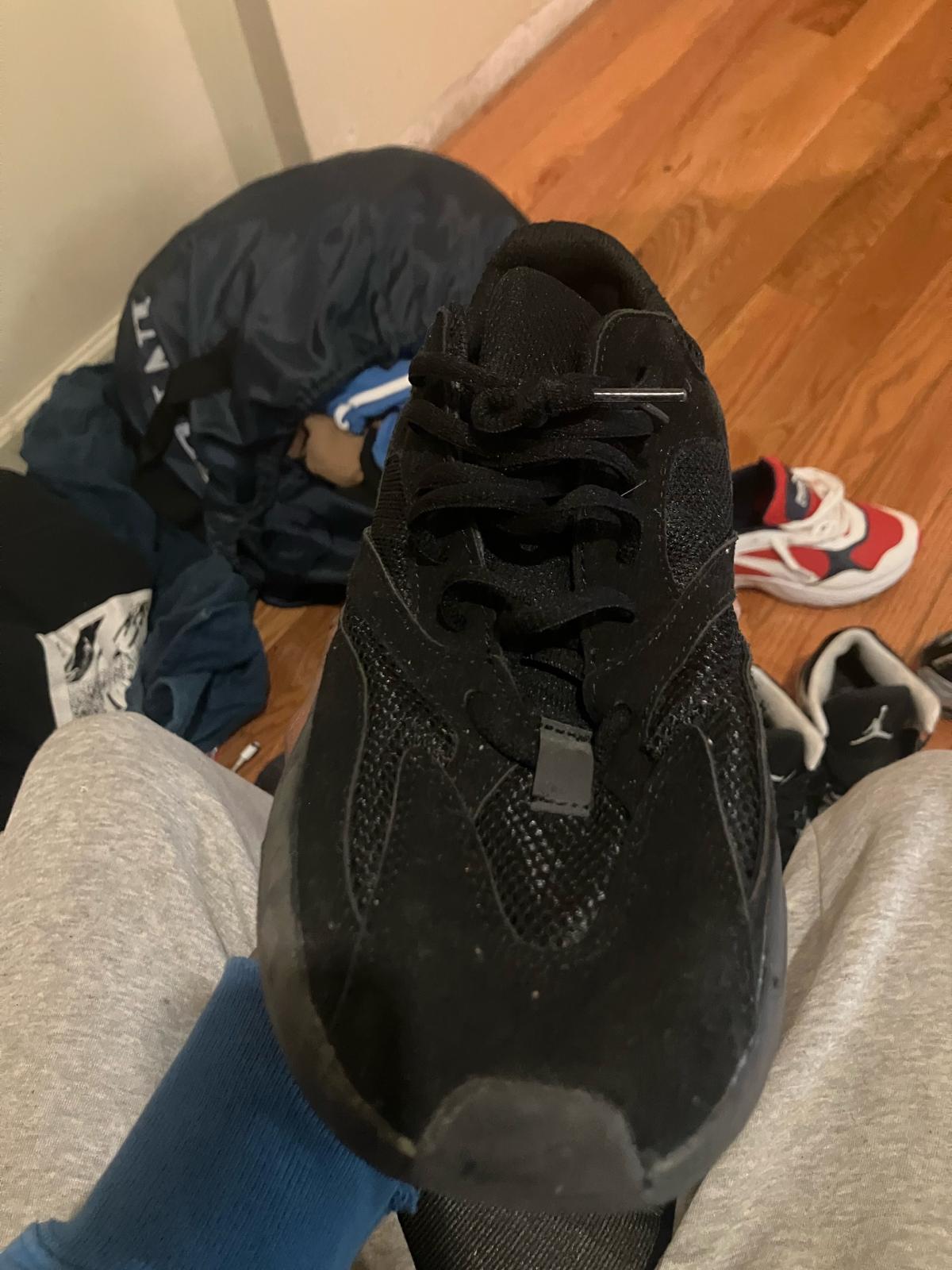 black Yeezy - Brooklyn, New York - FleaMarketBay