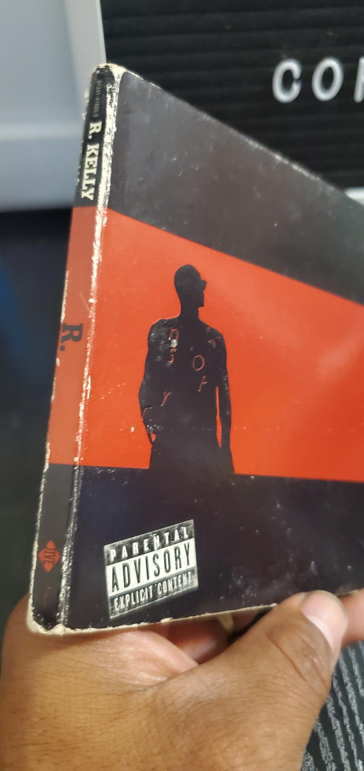 R by R Kelly Double CD Album - Ozone Park, New York - FleaMarketBay