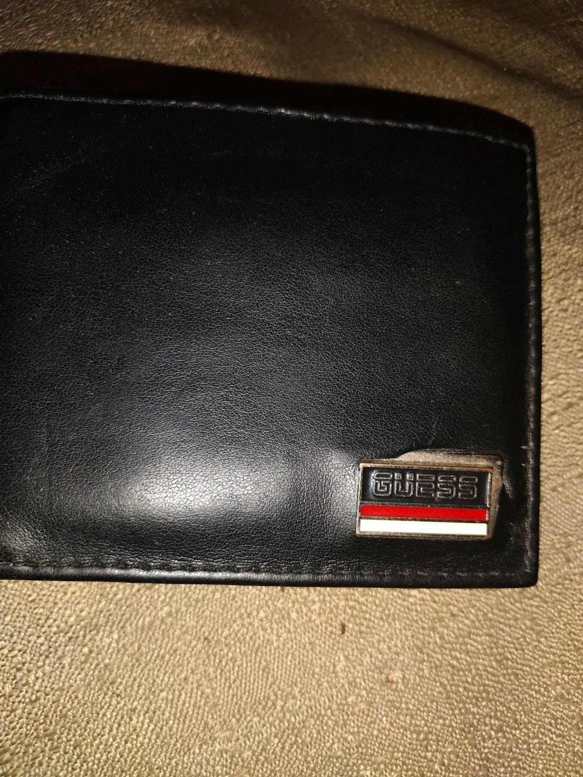 mans guess leather wallet - Monroe, Louisiana - FleaMarketBay