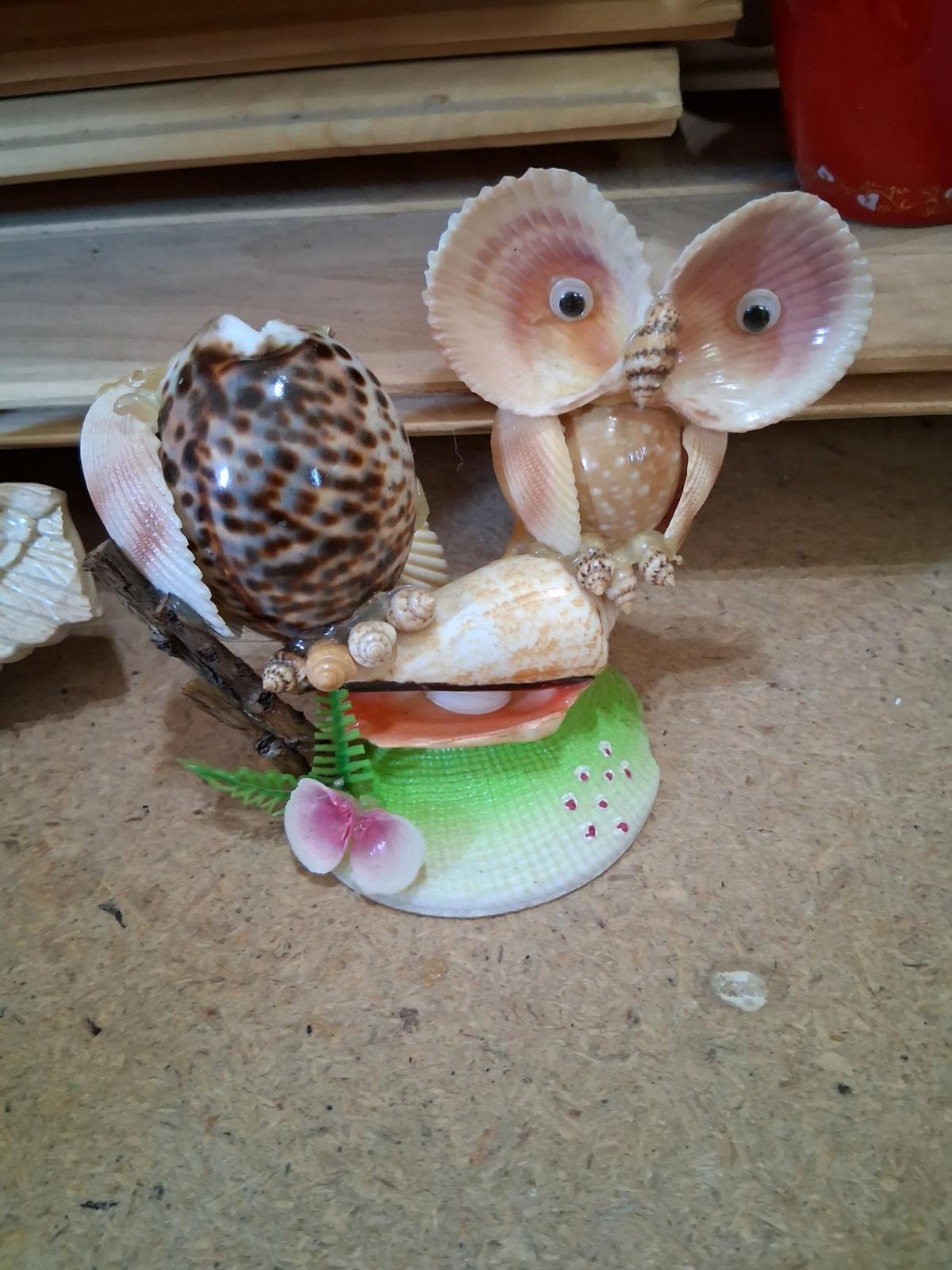 Owl Collectible Figurines KnickKnacks - Sevierville, Tennessee - FleaMarketBay