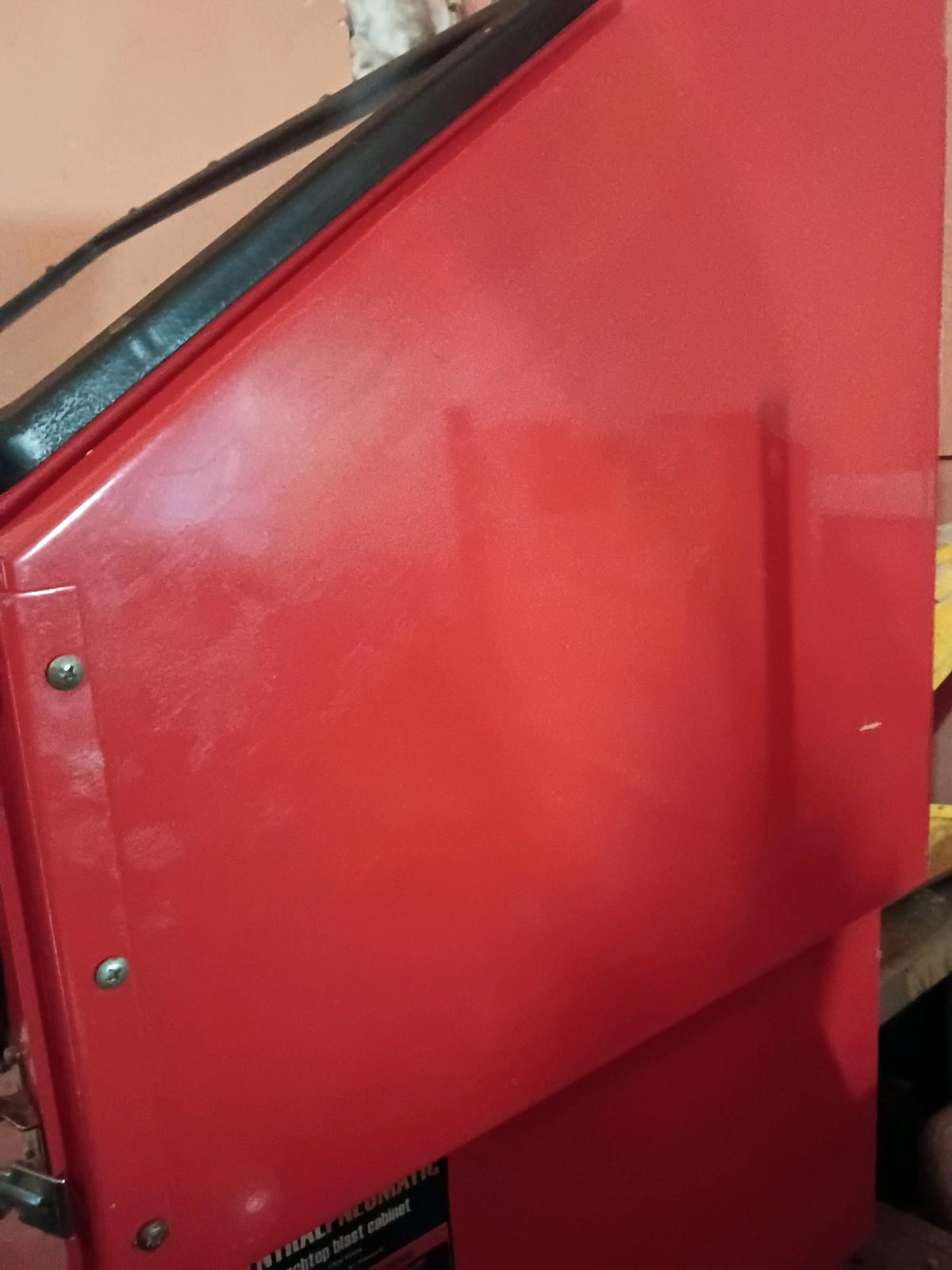 Blasting cabinet w gun hose sand and interior light - Alameda, California - FleaMarketBay