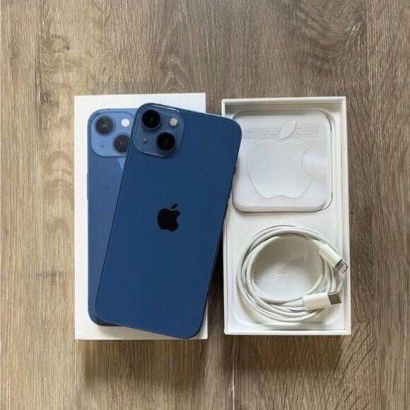iPhone 13 128GB  Blue  Factory Unlocked  99 Battery Health - New York, New York - FleaMarketBay