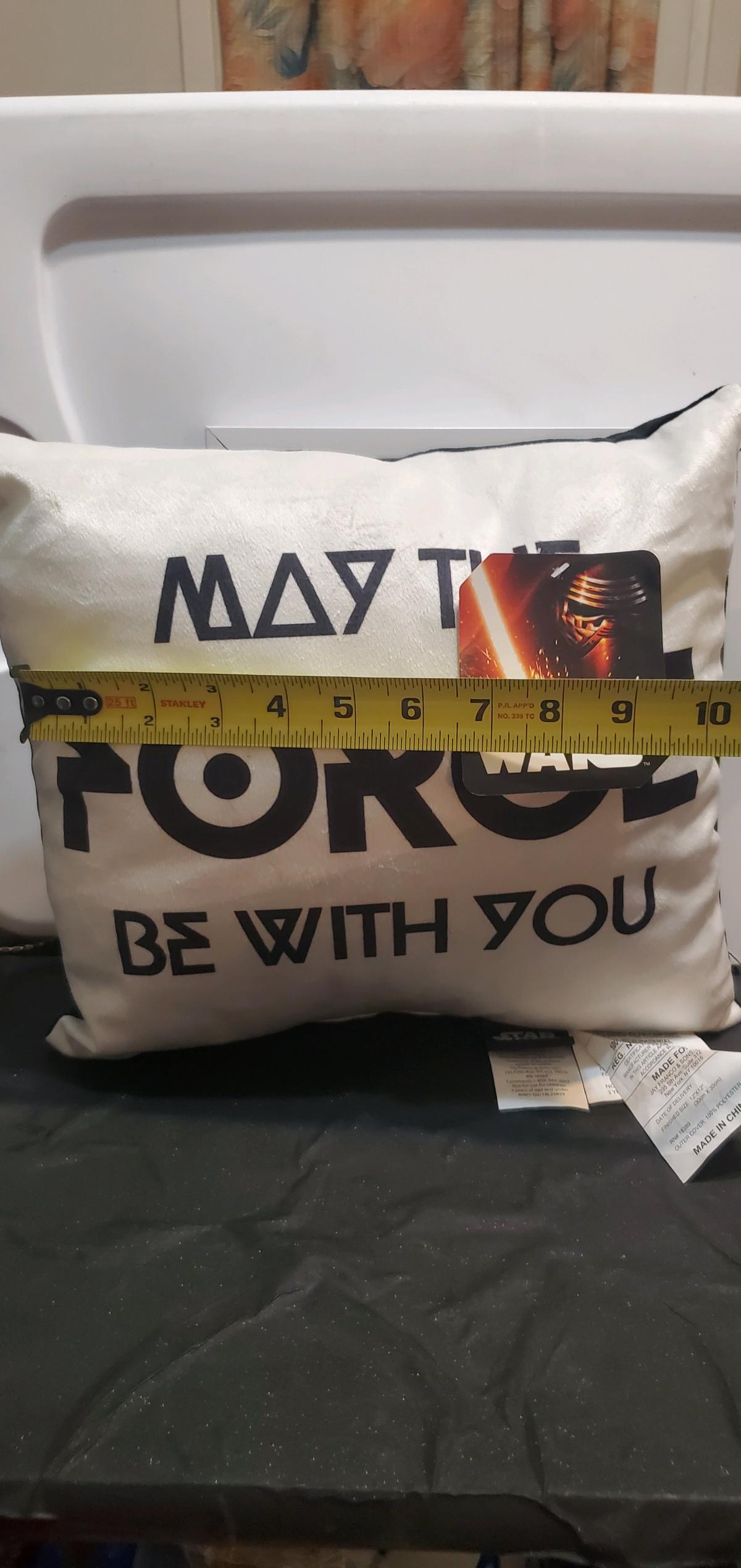 The selected region shows a rectangular Star Wars decorative - Ozone Park, New York - FleaMarketBay