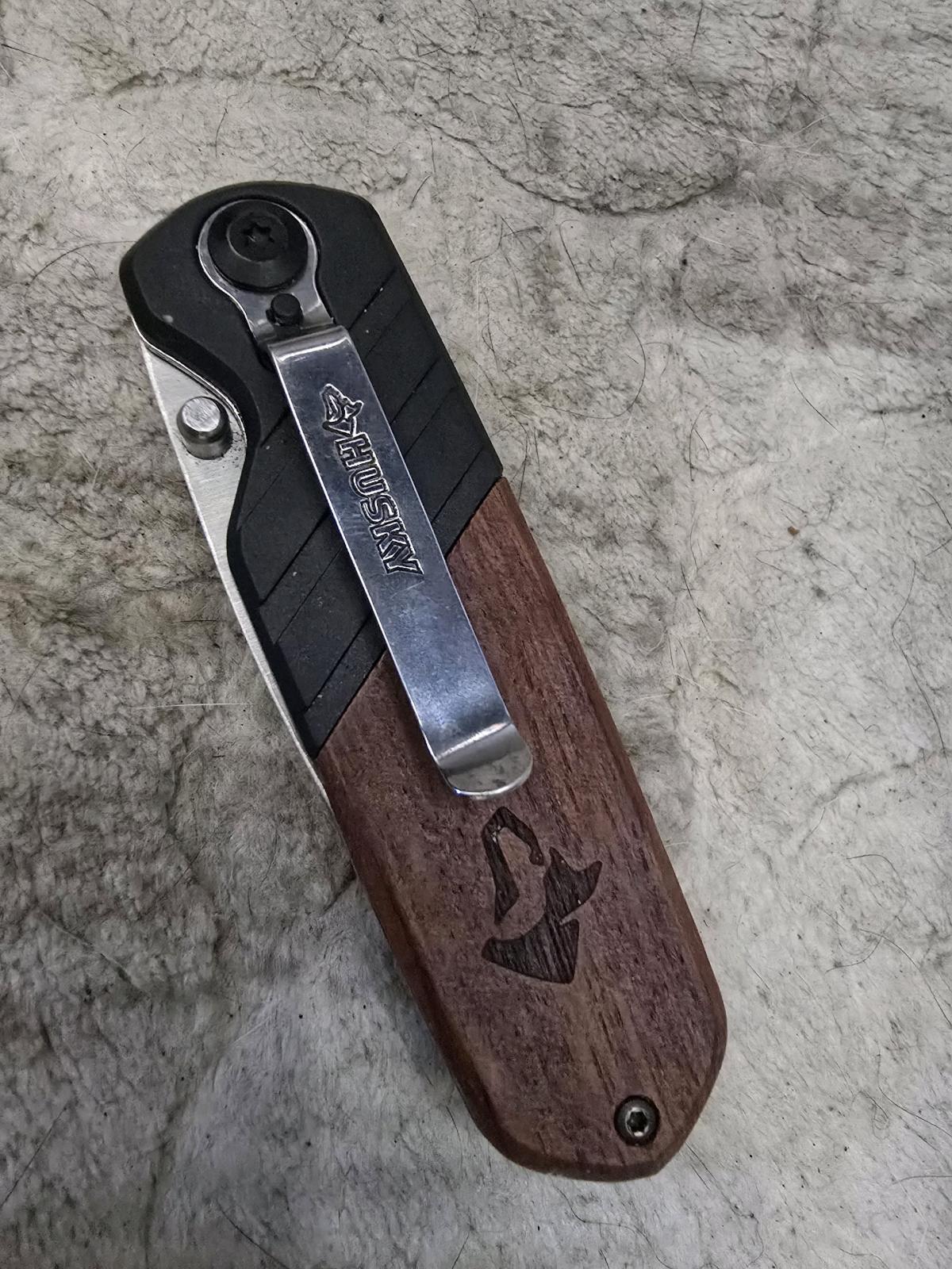 Husky knife navajas - Hayward, California - FleaMarketBay