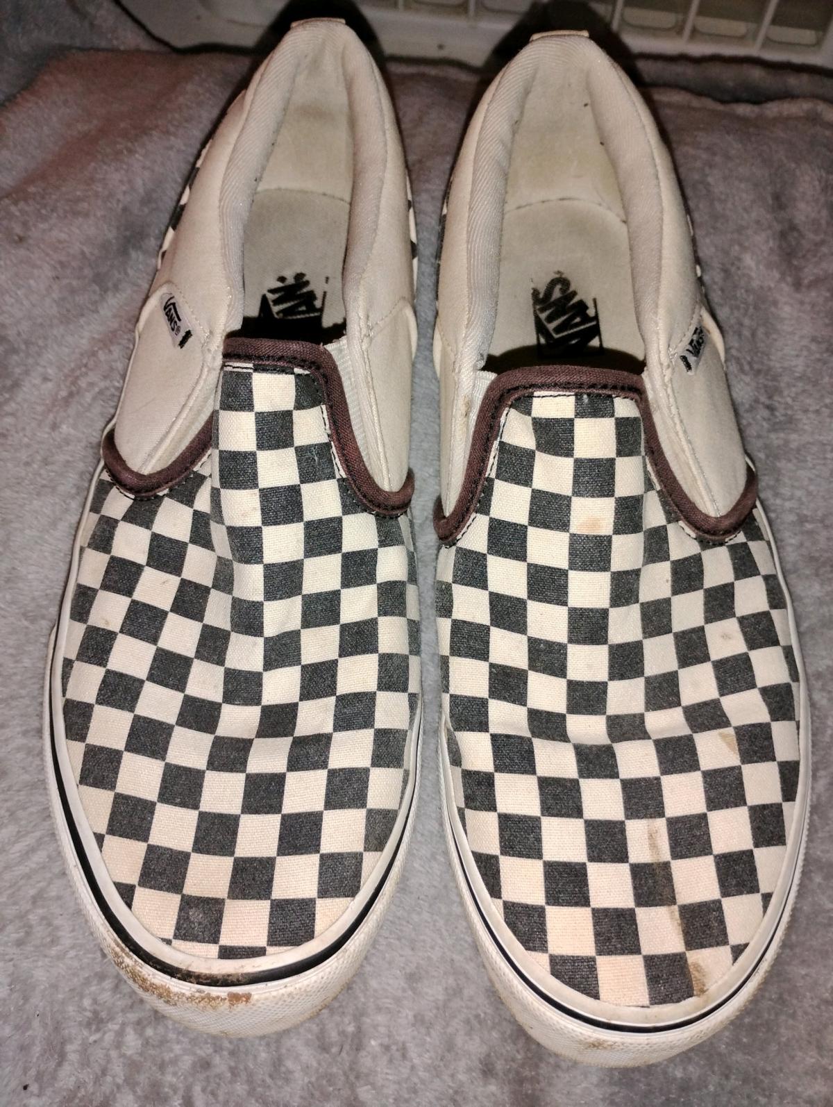 Vans classic checkerboard slip on sneakers w espresso trim - Byers, Texas - FleaMarketBay