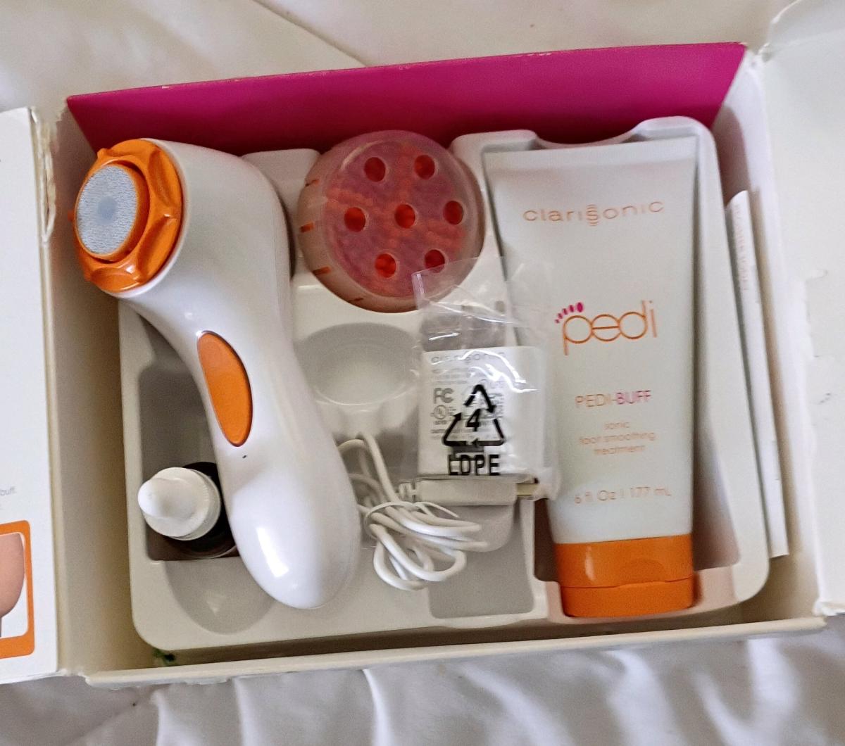 Clarisonic Pedi Sonic Foot Transformation Kit - Palm Beach Gardens, Florida - FleaMarketBay