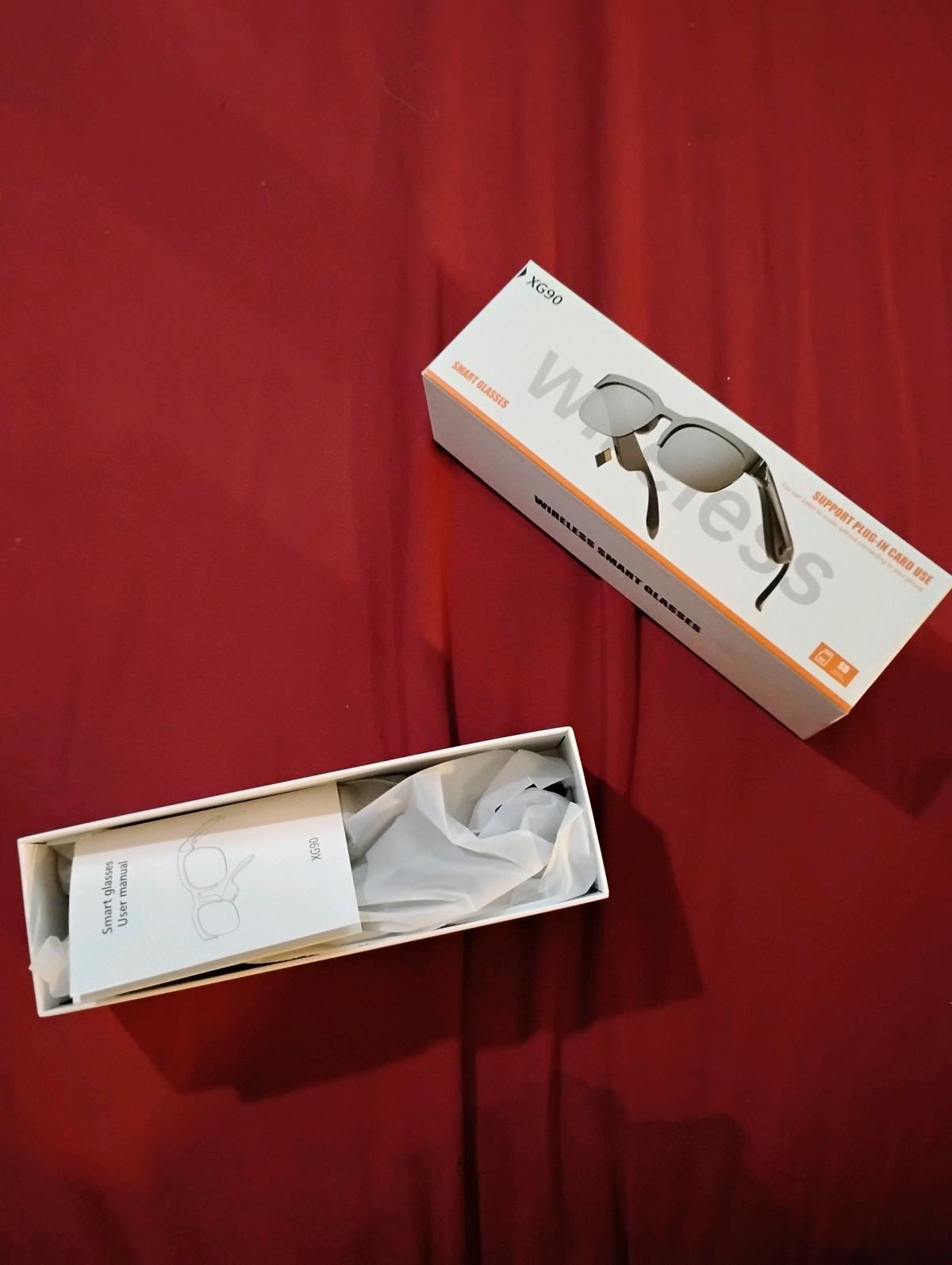 Beautiful Smart Glasses    excellent quality     brand new - Fulton, Missouri - FleaMarketBay