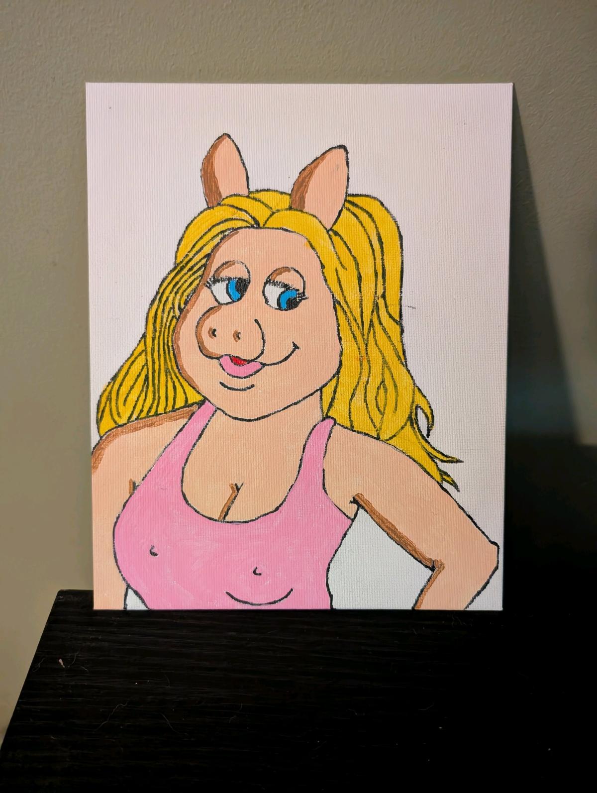Miss Piggy - Louisville, Kentucky - FleaMarketBay