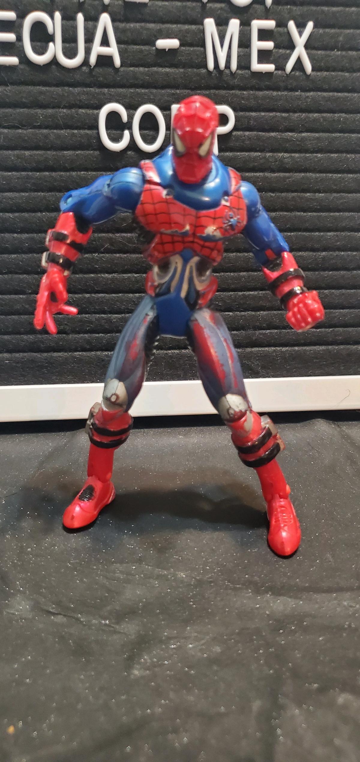 1997 ToyBiz SpiderMan Spider Force Insect Armor CyberSect - Ozone Park, New York - FleaMarketBay