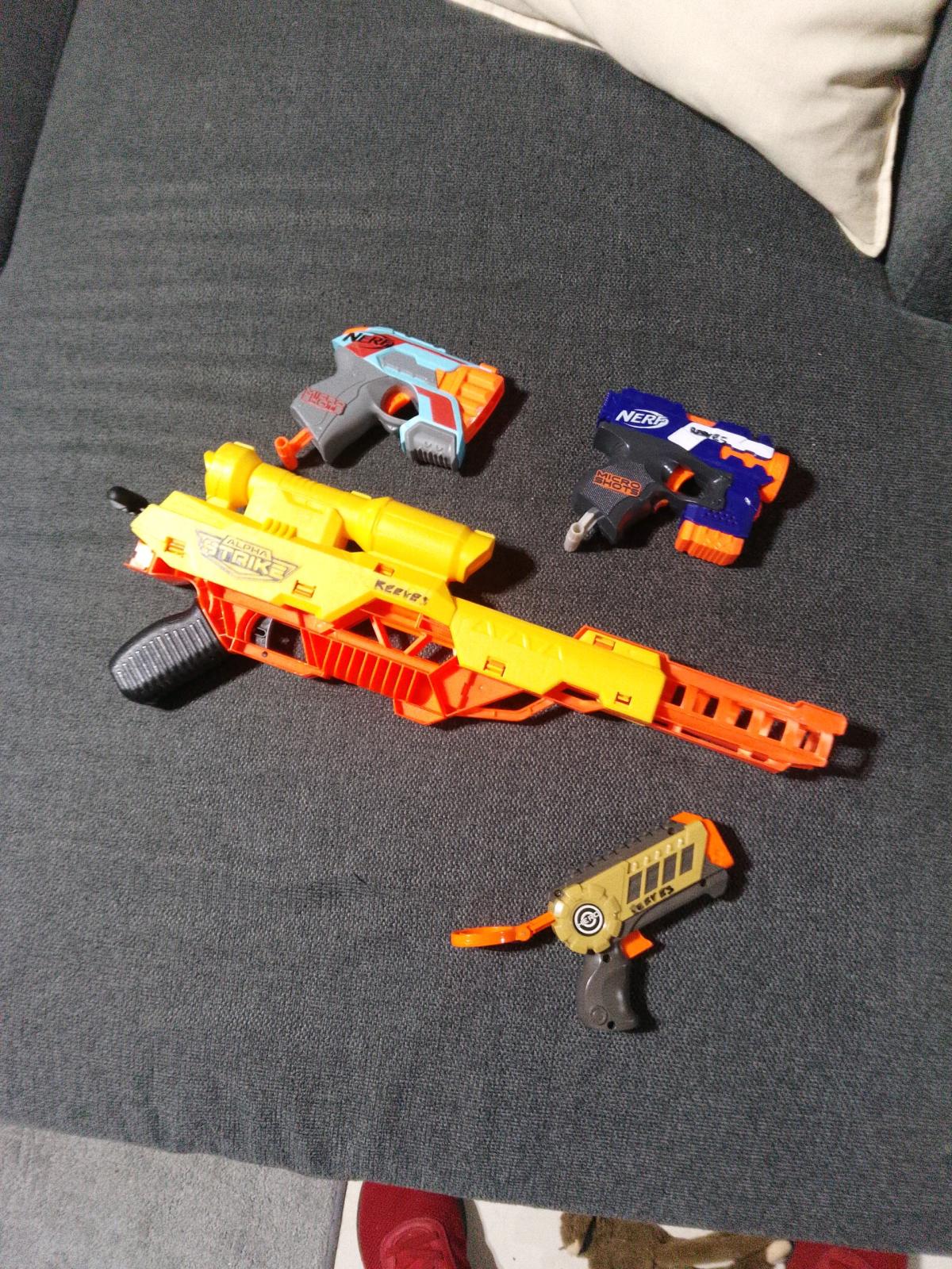 4 nerf guns gently cost extra if you want darts with it - Kalamazoo, Michigan - FleaMarketBay