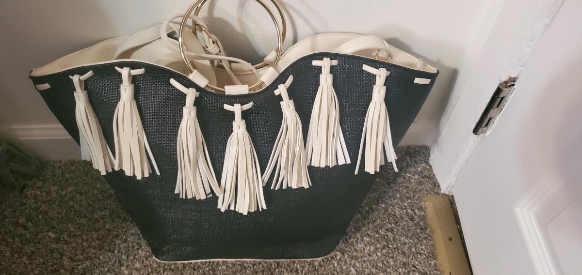 Malibu Skye Black and White Tote Bag - Ozone Park, New York - FleaMarketBay