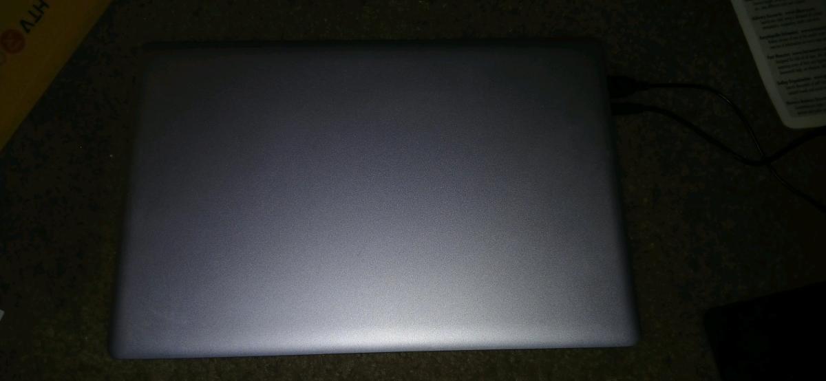 silver laptop - Tioga, Pennsylvania - FleaMarketBay