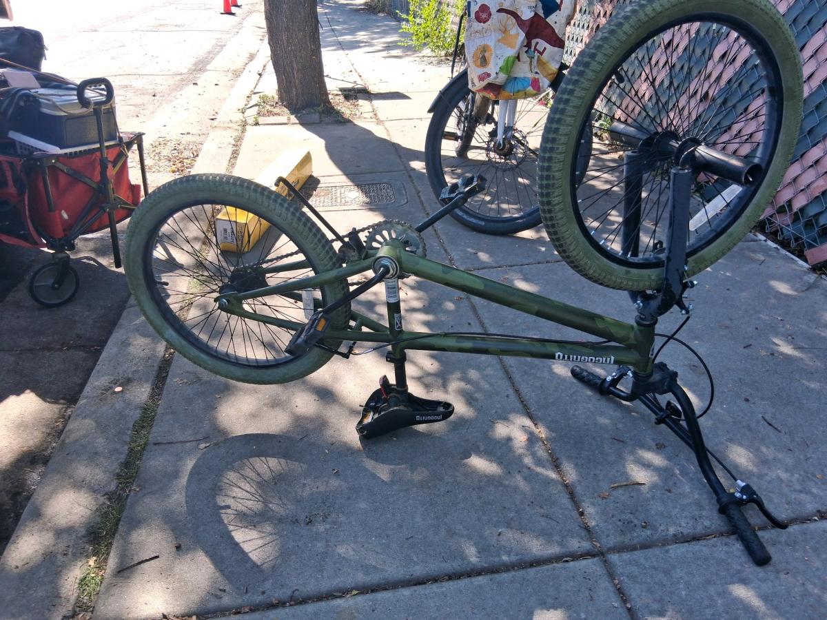 Incognito BMX Bike Olive Green - Salt Lake City, Utah - FleaMarketBay