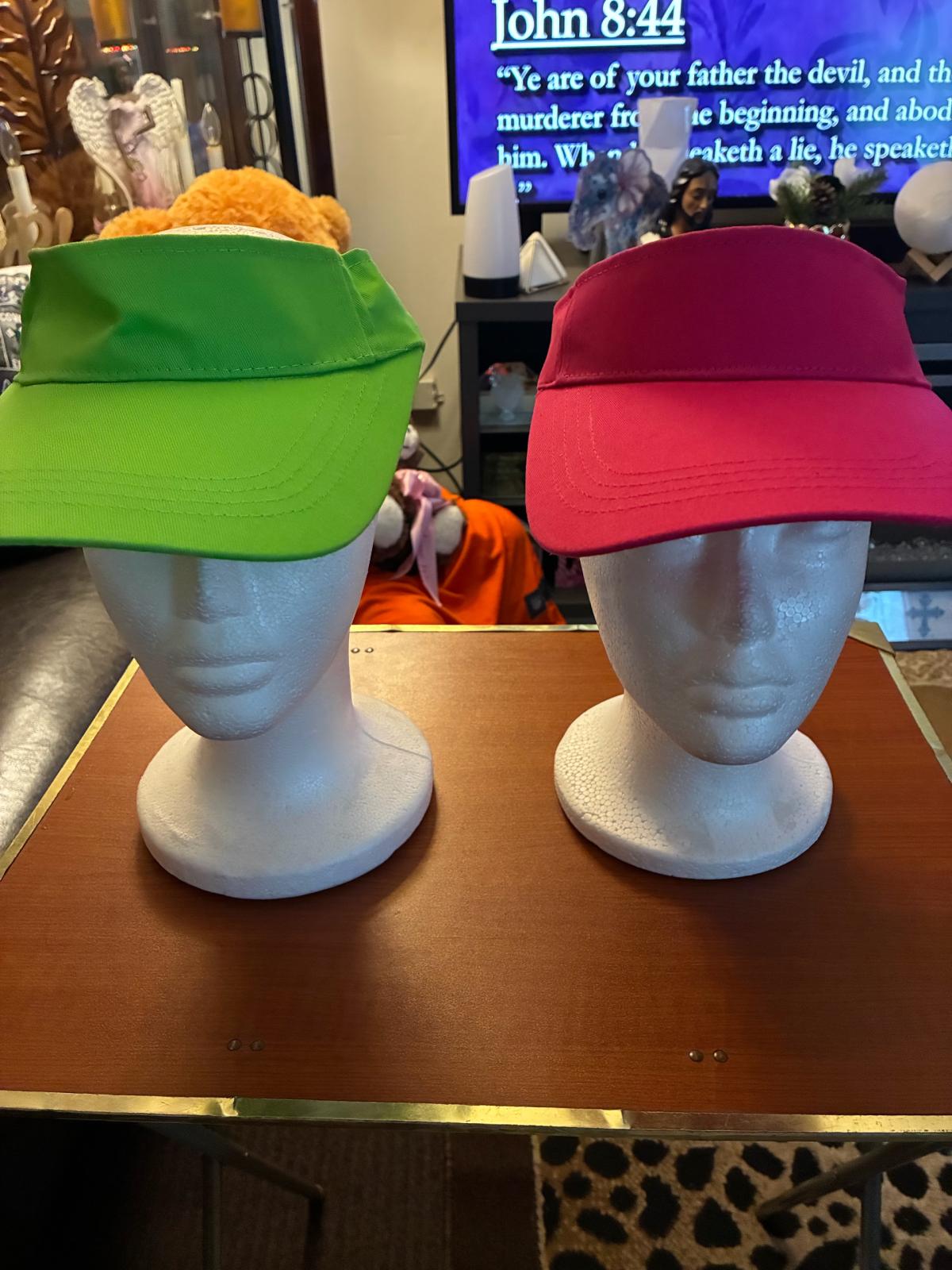 mens and womens hats - Achilles, Virginia - FleaMarketBay