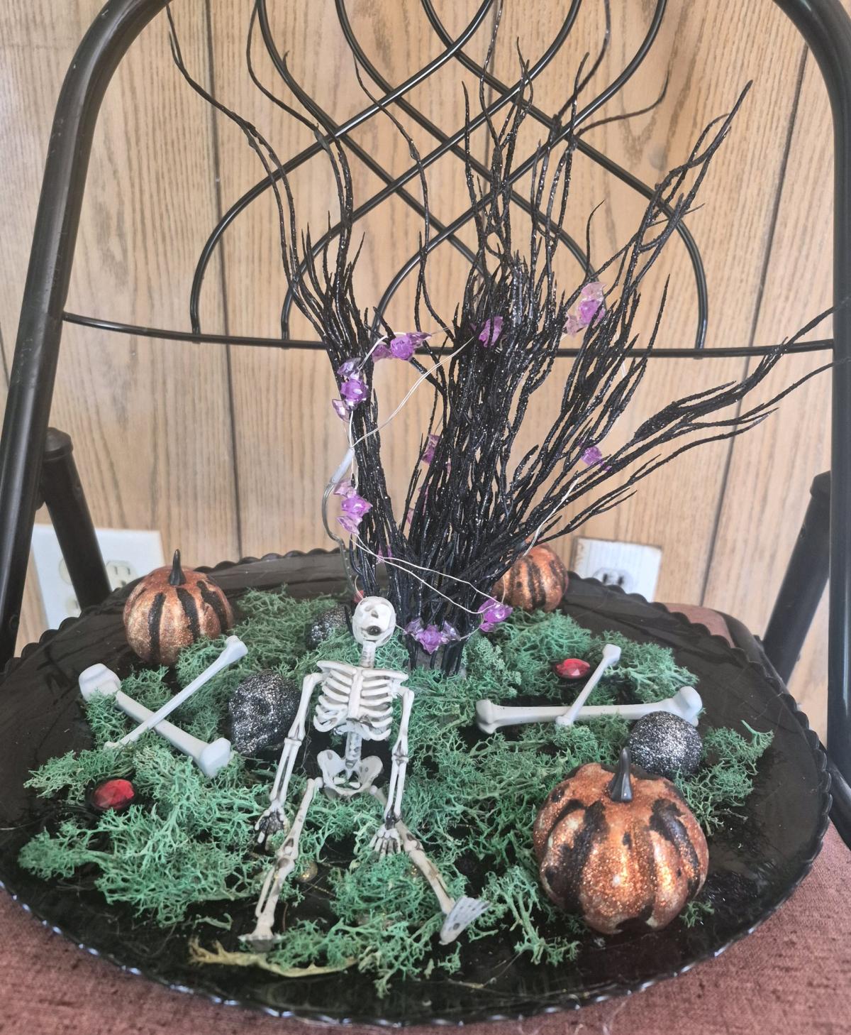 Hand made Halloween Decor Center pieces wreaths and more - Clyde, Ohio - FleaMarketBay