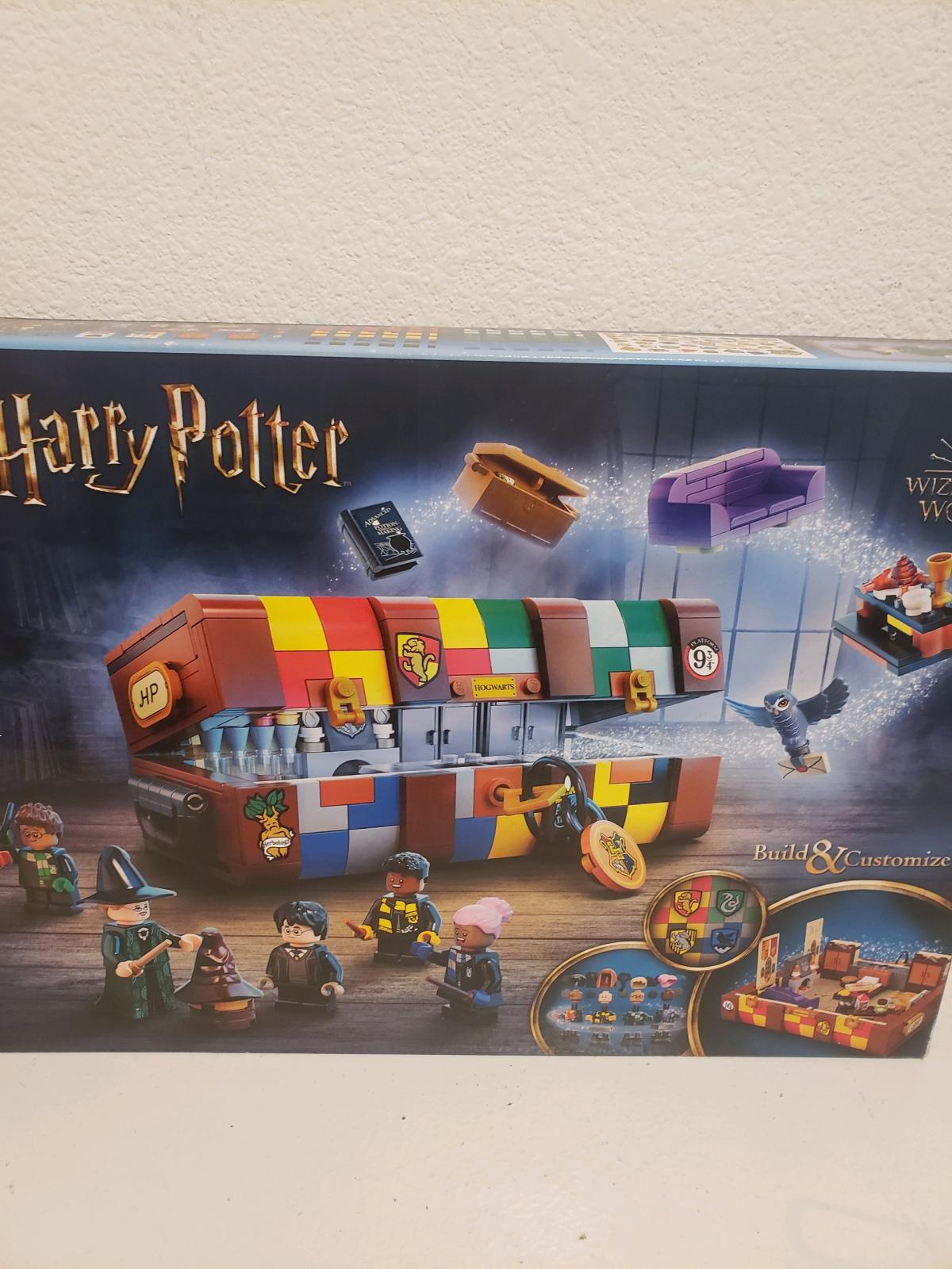Lego Harry Potter Hogward Magical Trunk - Calimesa, California - FleaMarketBay
