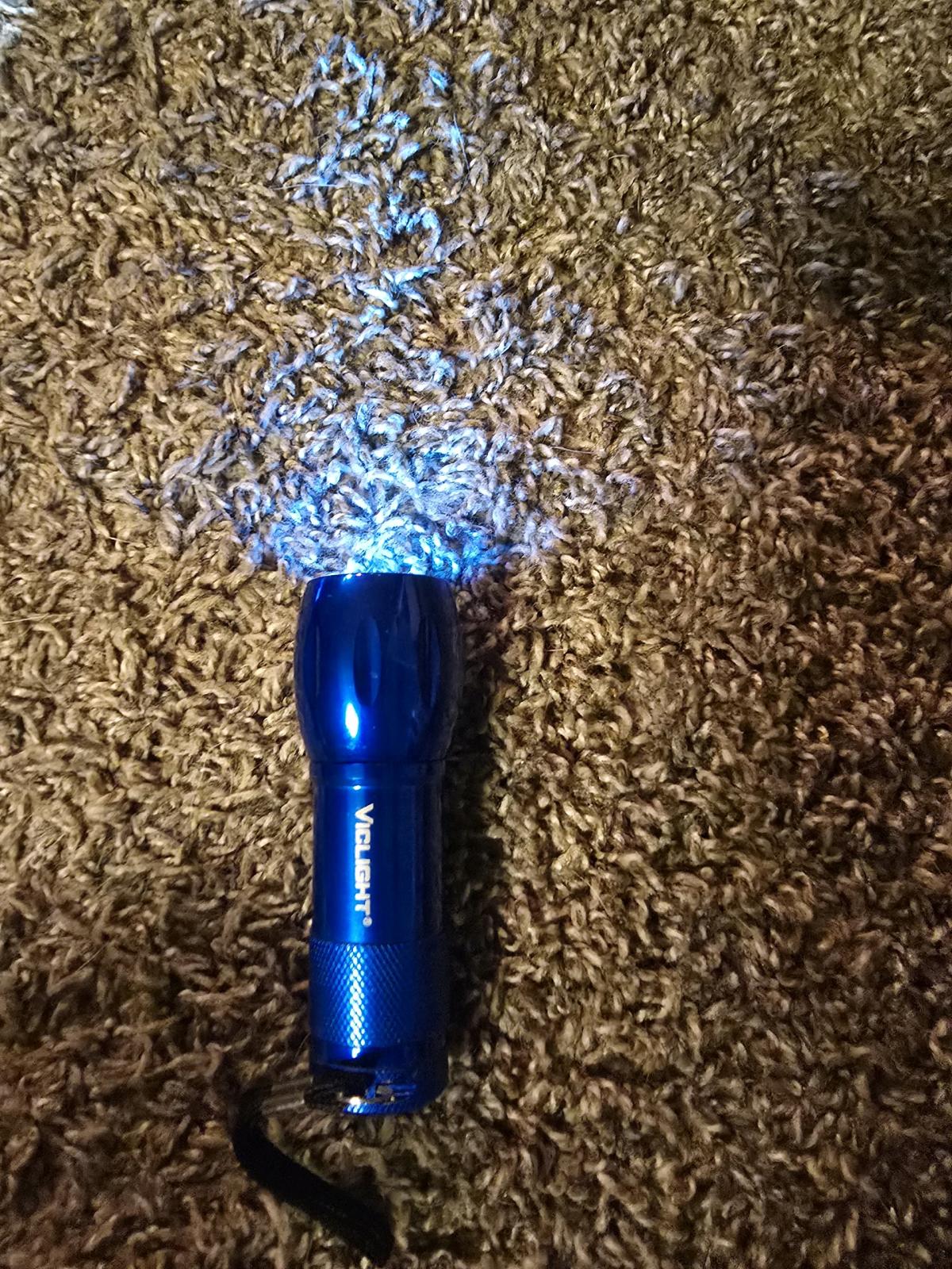 Bundle of 5 Flashlights  UV Blacklights  Working Condition - Sulphur, Oklahoma - FleaMarketBay