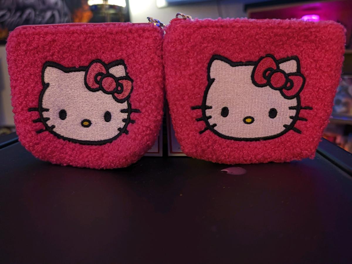 Hello Kitty Coin Purse - Saint Louis Park, Minnesota - FleaMarketBay