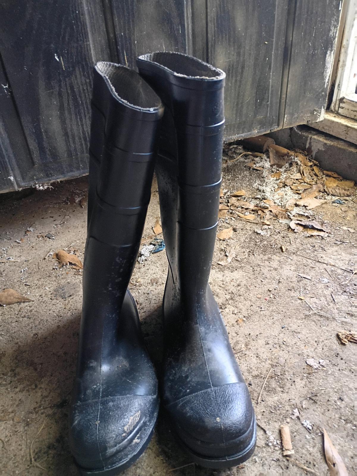 A Black Pair of Steele Toe Rubber Boots - Swansea, South Carolina - FleaMarketBay