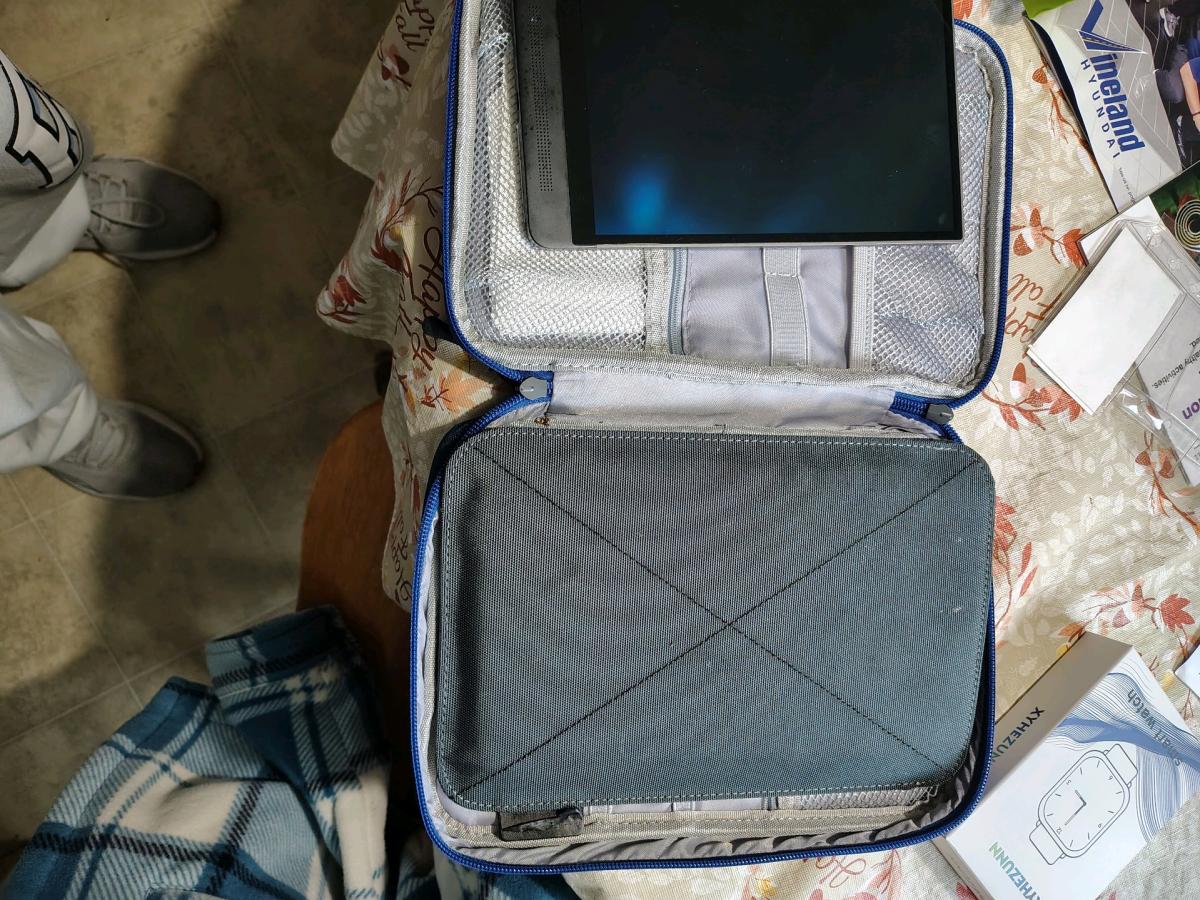 selling two tablets one dell one TMobile - Franklinville, New Jersey - FleaMarketBay