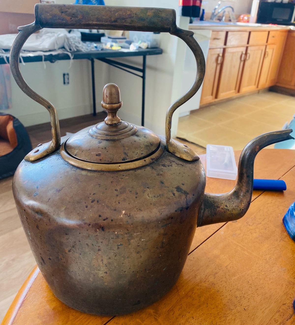 American historical piece handmade Copper and bronze kettle - Mount Morris, Michigan - FleaMarketBay
