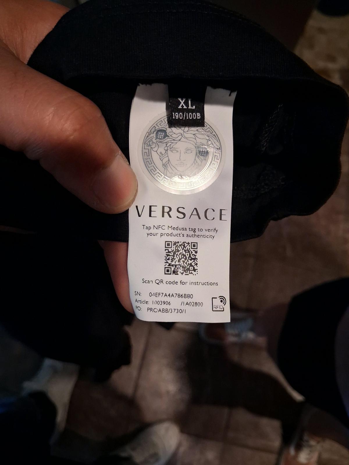 Authentic Versace mens t shirts - Richardson, Texas - FleaMarketBay