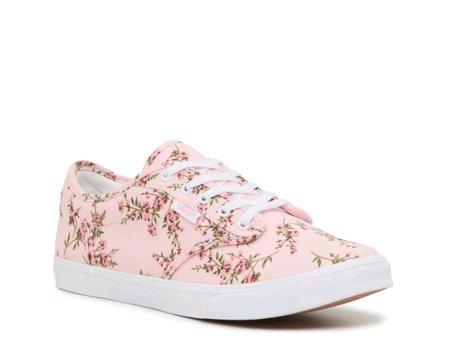 New Woman Converse - San Juan, Texas - FleaMarketBay