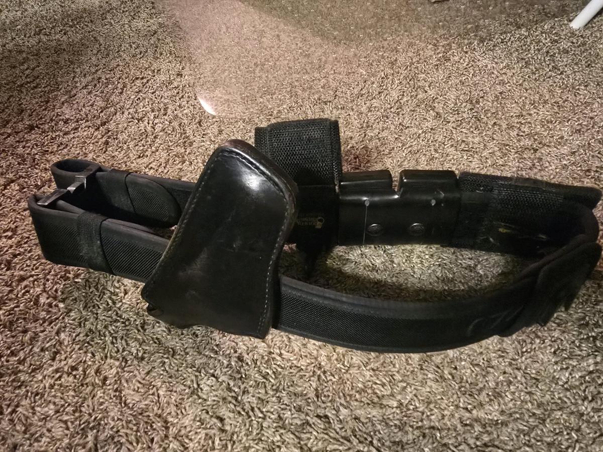 Used Police Tactical Duty Belt Rig Set w Gould Goodrich Leat - Sulphur, Oklahoma - FleaMarketBay