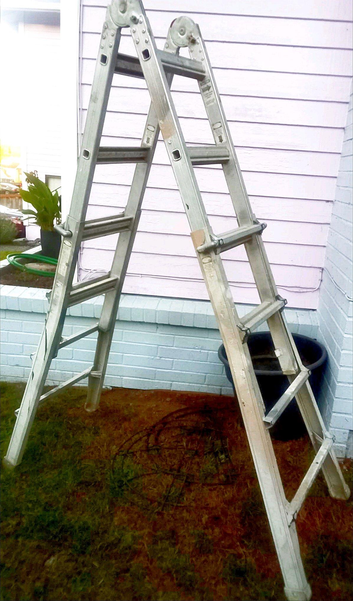 Aluminum MultiPosition Folding Ladder - Federal Way, Washington - FleaMarketBay