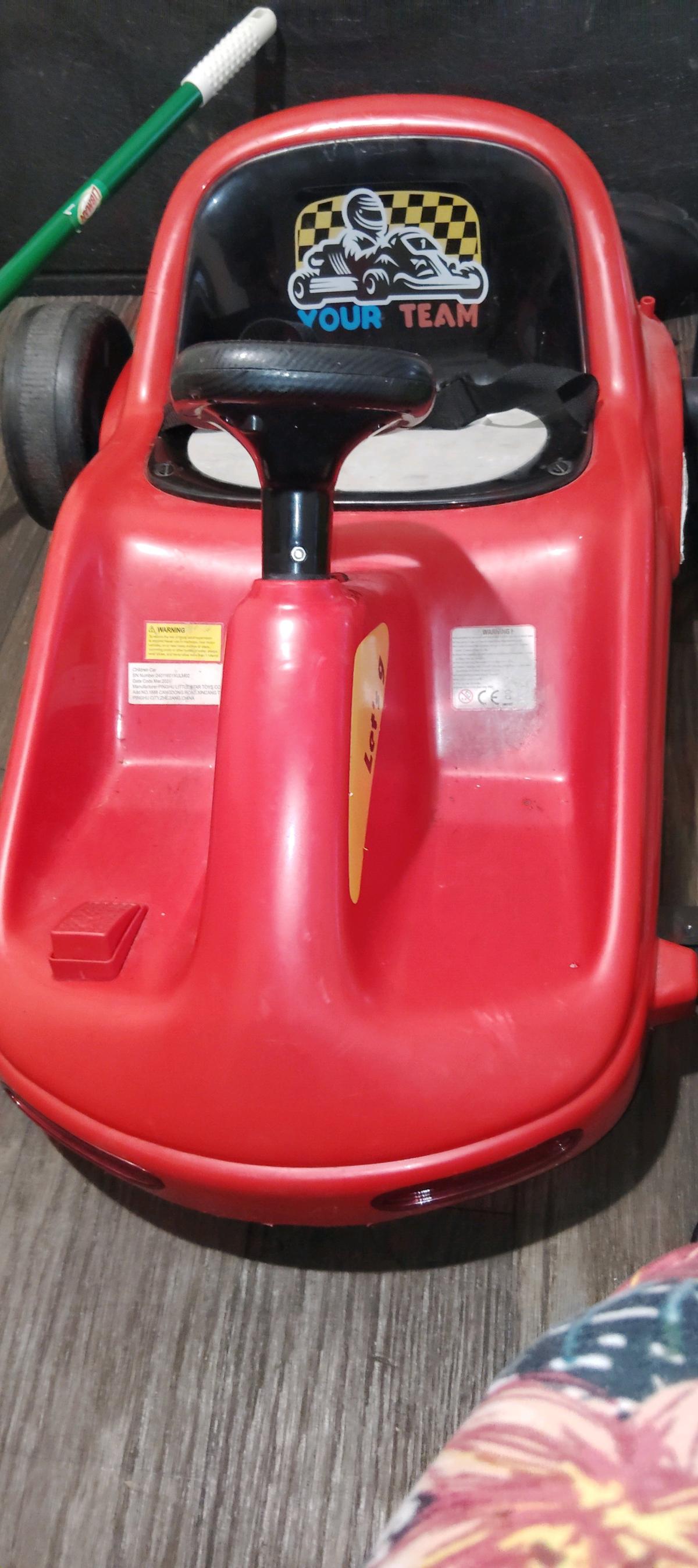Two Electric Go Carts - Sanford, Florida - FleaMarketBay