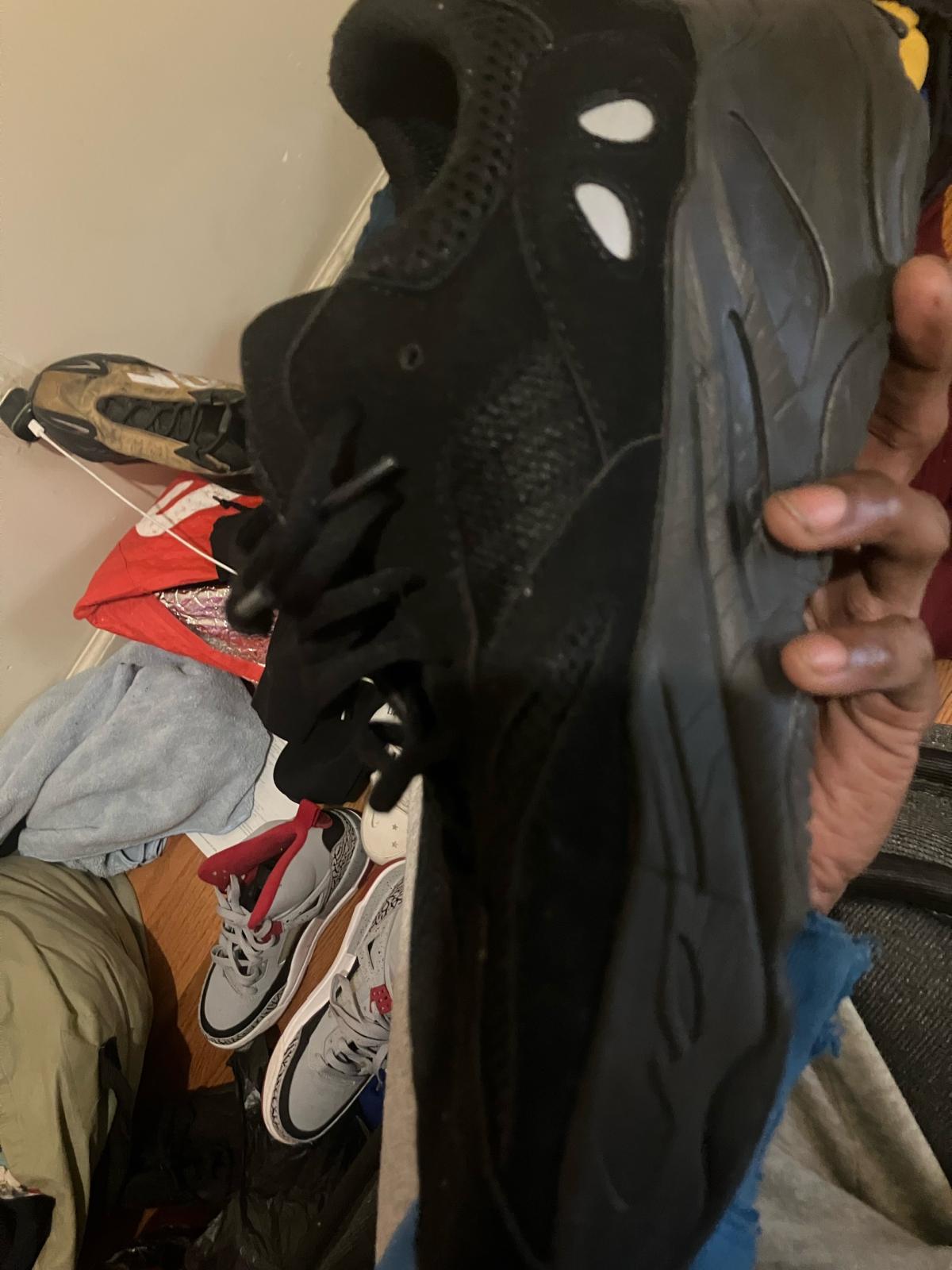 black Yeezy - Brooklyn, New York - FleaMarketBay