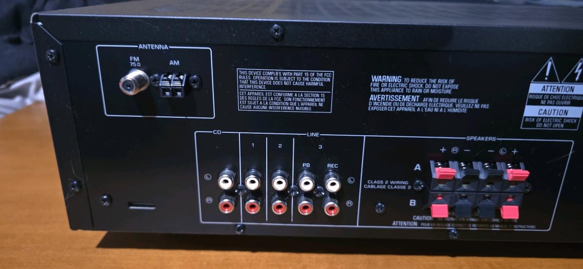 Yamaha RS201 Natural Sound Receiver - Quinton, New Jersey - FleaMarketBay