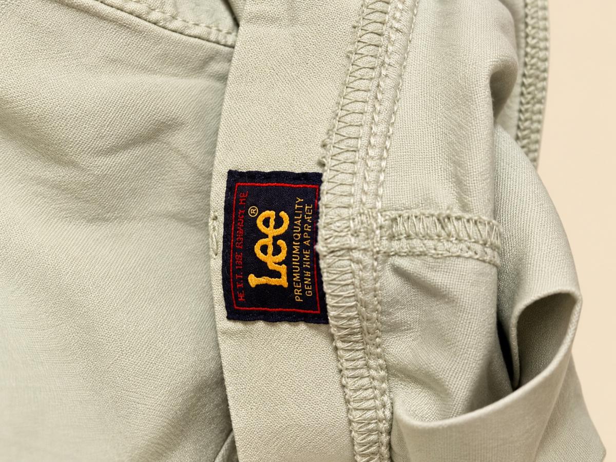 Short Cargo Lee para Mujer Color Pistacho - Hatch, New Mexico - FleaMarketBay