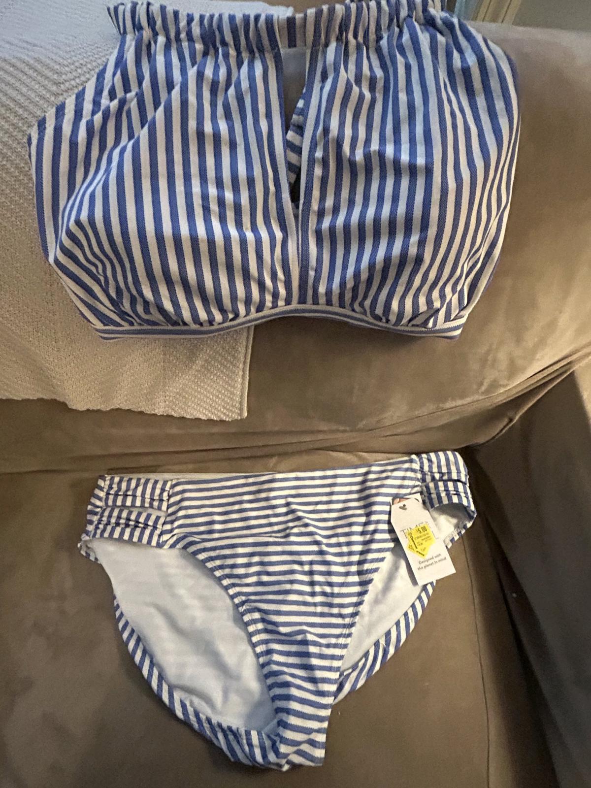 Ladies Bathing Suits - Zephyrhills, Florida - FleaMarketBay