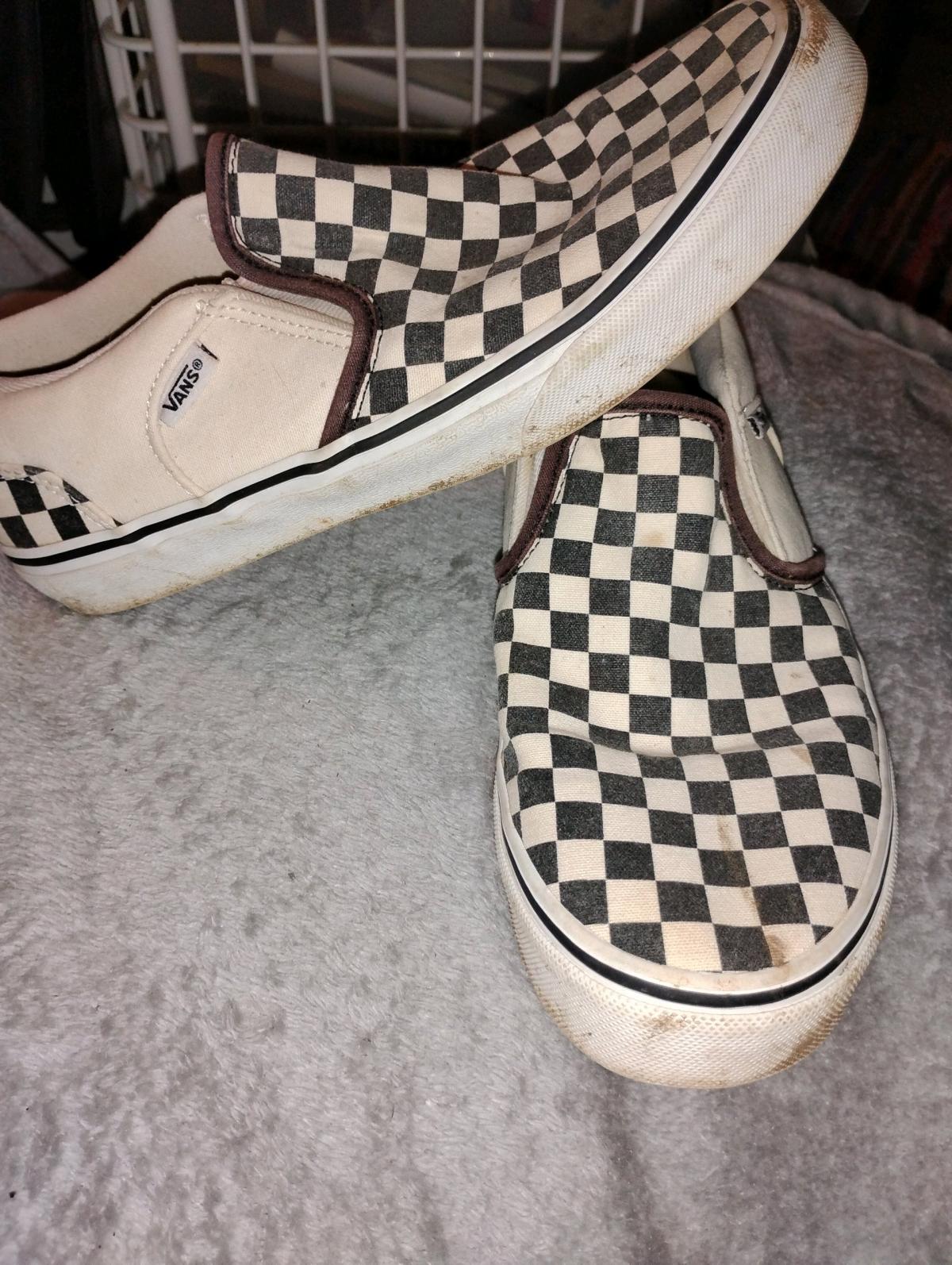 Vans classic checkerboard slip on sneakers w espresso trim - Byers, Texas - FleaMarketBay