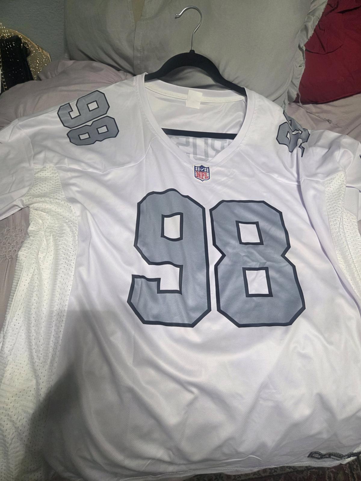 JERSEYS - Adelanto, California - FleaMarketBay