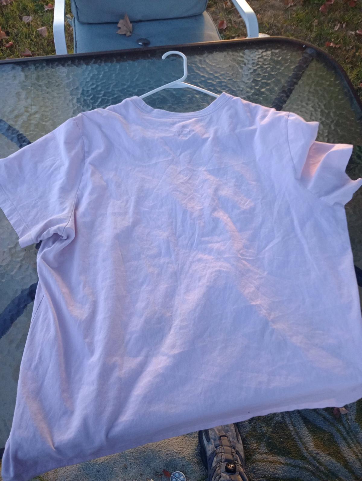 Nike pink womens shirt medium size Just Do It - Campbellsville, Kentucky - FleaMarketBay