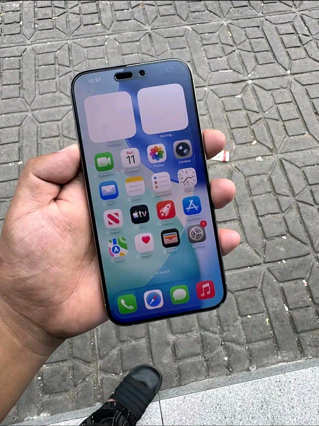 Apple iPhone 15pro max unlocked - Adamsville, Alabama - FleaMarketBay