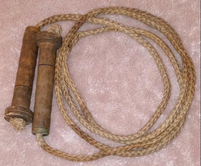 Antique Bobbin Handle Child Jumping Rope - Melbourne, Florida - FleaMarketBay