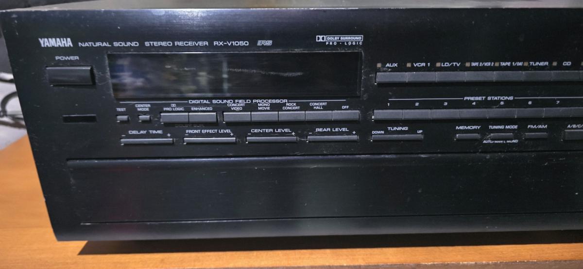 Yamaha RXV1050 Natural Sound Stereo Receiver - Quinton, New Jersey - FleaMarketBay