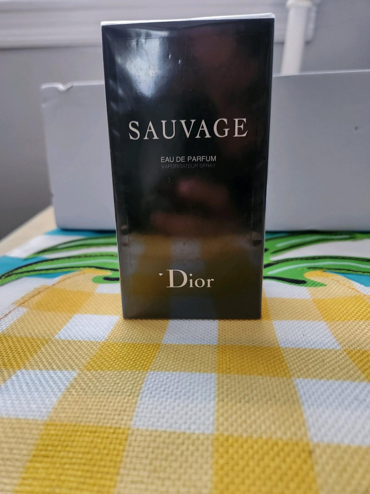 Dior Sauvage Eau de Parfum good price - Adams, New York - FleaMarketBay
