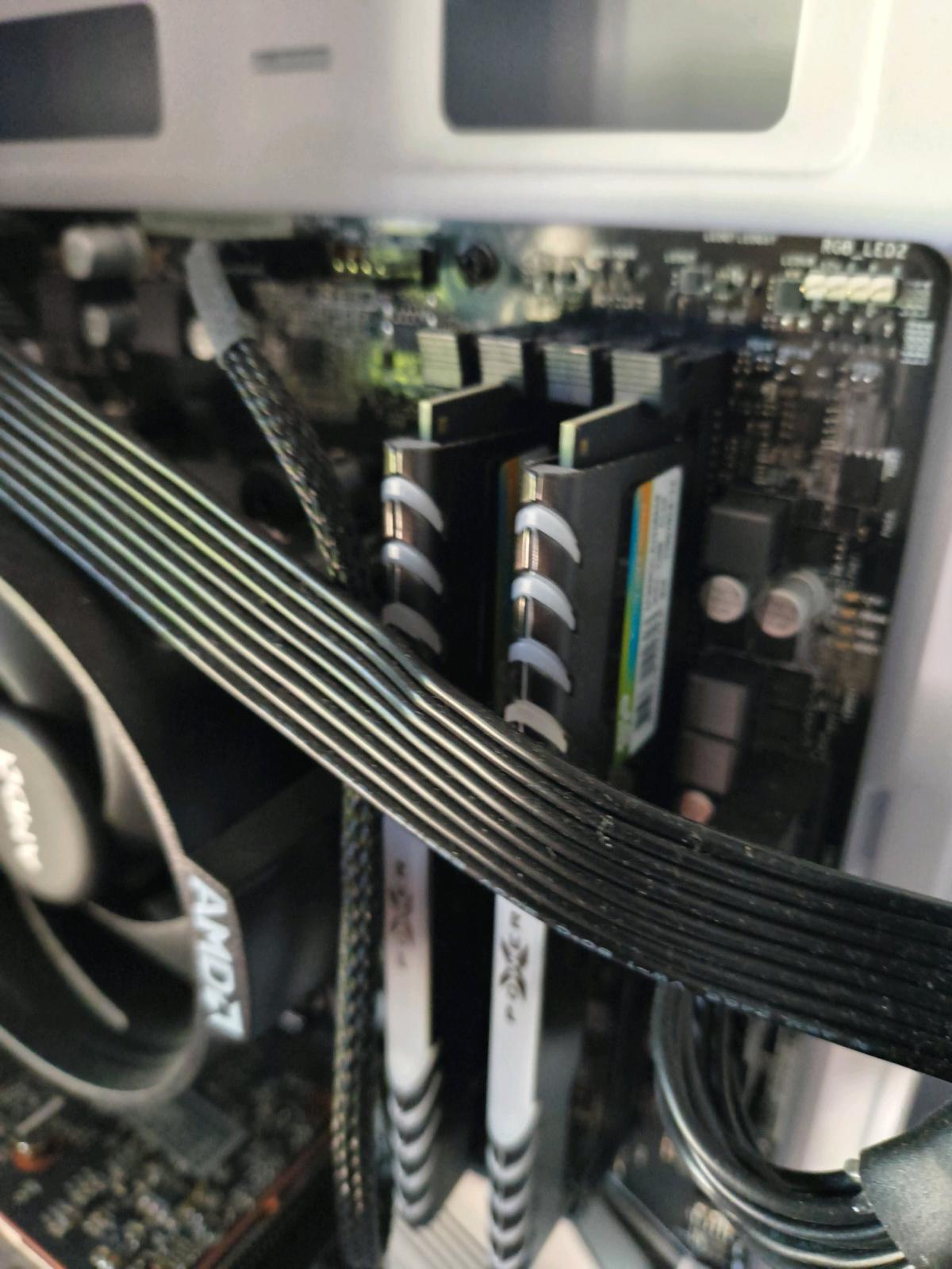 Home Build Gaming PC AMD Radeon RX 6400 16GB RAM 1TB SSD Whi - Mansura, Louisiana - FleaMarketBay