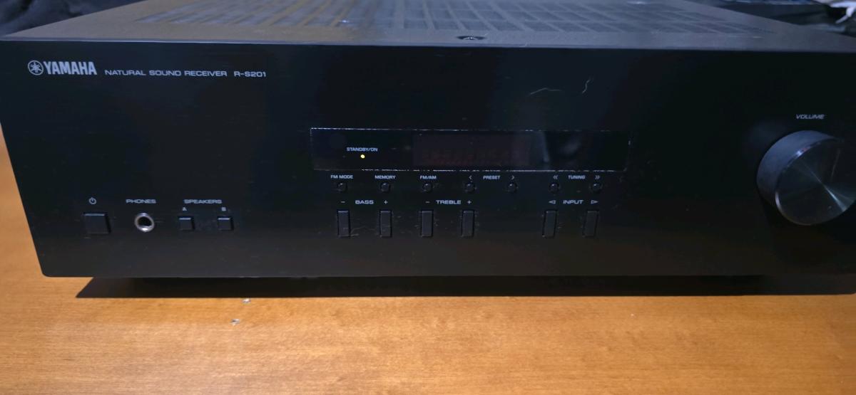 Yamaha RS201 Natural Sound Receiver - Quinton, New Jersey - FleaMarketBay