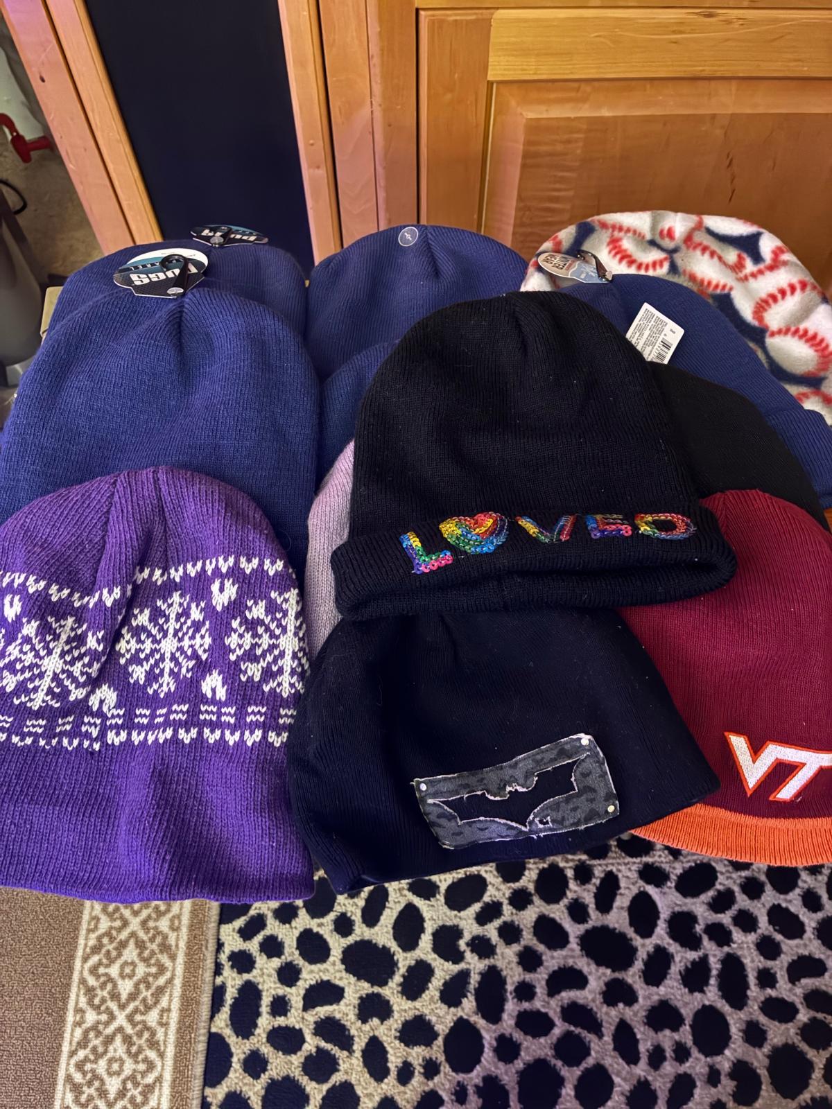 girls and boys winter hat - Achilles, Virginia - FleaMarketBay