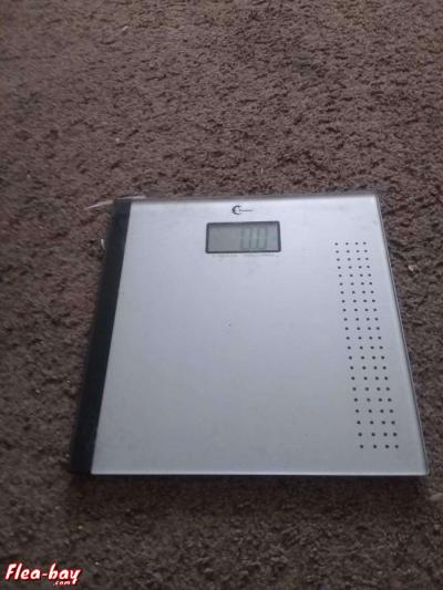 digital weighting scale - Thumbnail 2