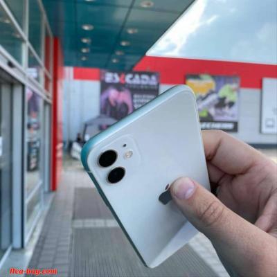 Apple IPhone 11 - Thumbnail 2