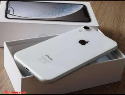 Apple IPhone XR - Thumbnail 2