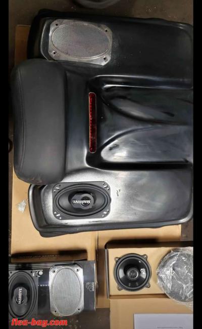 Harley Davidson fiberglass touring pack - Thumbnail 4